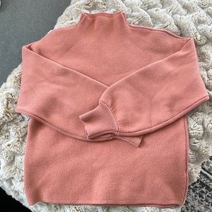 Vici sweater